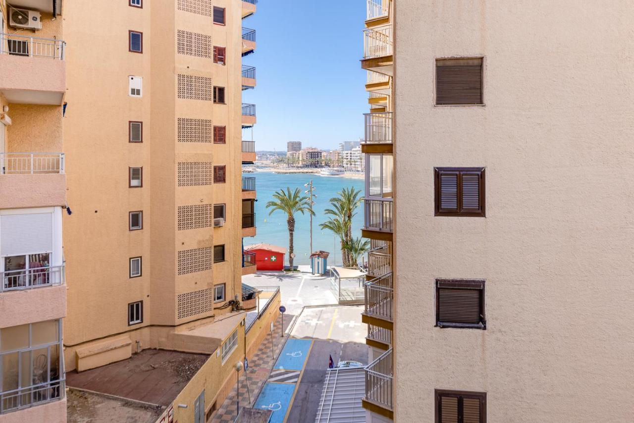 Bergantin Sea View Apartment Torrevieja Extérieur photo